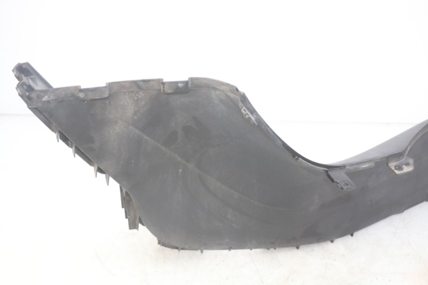 photo de RECHTER FUßRASTEN YAMAHA YP MAJESTY 400 (2004 - 2008) - Oberflächenzustand und Material