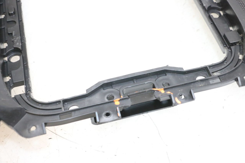 photo de TRITTBRETT VERKLEIDUNG SEGWAY NINEBOT E125S 1 (2022 - 2026) - Detailansicht des Bauteils