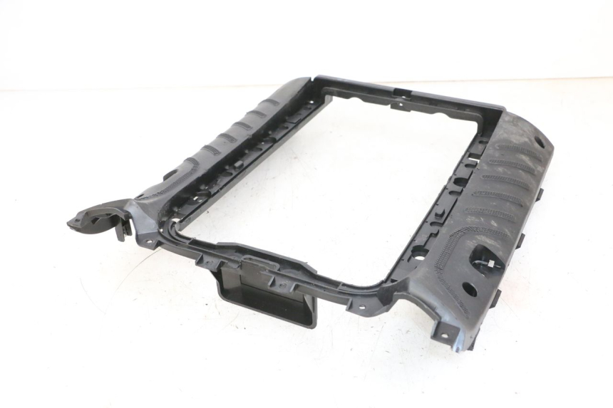 photo de TRITTBRETT VERKLEIDUNG SEGWAY NINEBOT E125S 1 (2022 - 2026) - Zoom auf Komponenten