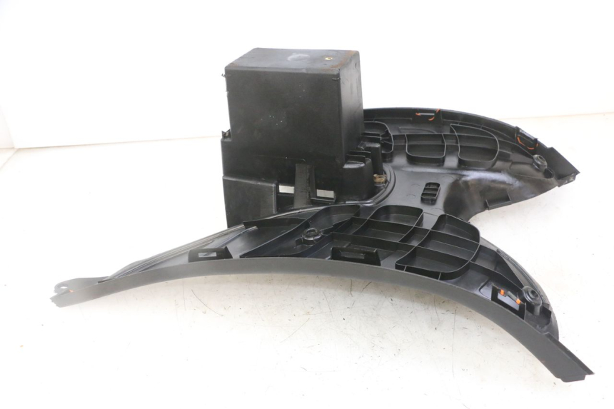 photo de FUßRASTE PEUGEOT ELYSEO 125 (1999 - 2004) - Gesamtansicht des Produkts