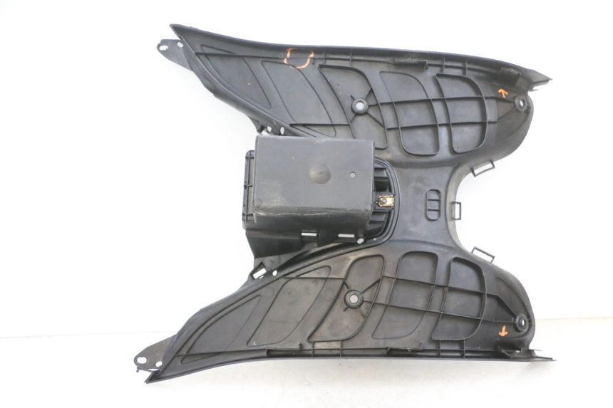 photo de FUßRASTE PEUGEOT ELYSEO 125 (1999 - 2004) - Detailansicht des Bauteils