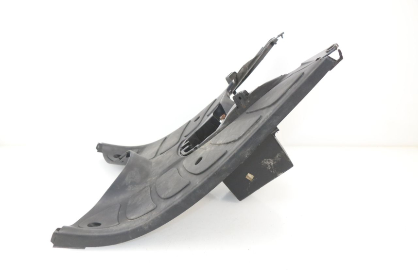 photo de TRITTBRETT VERKLEIDUNG PEUGEOT ELYSEO 50 (1998 - 2001) - Zoom auf Gebrauchszustand