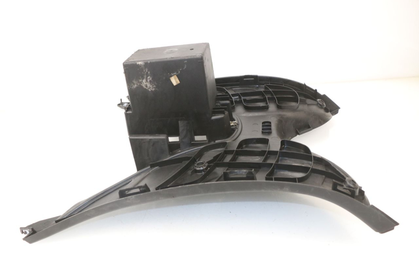 photo de TRITTBRETT VERKLEIDUNG PEUGEOT ELYSEO 50 (1998 - 2001) - Technische Nahaufnahme