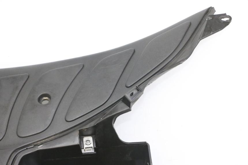 photo de TRITTBRETT VERKLEIDUNG PEUGEOT ELYSTAR 125 (2002 - 2007) - Hochauflösende Nahaufnahme