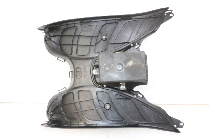 photo de TRITTBRETT VERKLEIDUNG PEUGEOT ELYSTAR 125 (2002 - 2007) - Gesamtansicht des Produkts