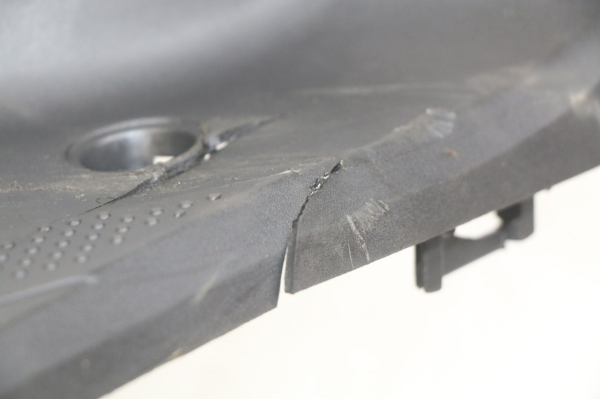 photo de FUßRASTE SYM FIDDLE 3 III 125 (2014 - 2020) - Oberflächenzustand und Material