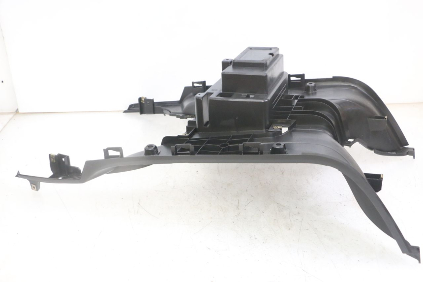 photo de TRITTBRETT VERKLEIDUNG SYM FIDDLE 3 III 50 (2014 - 2020) - Technische Nahaufnahme