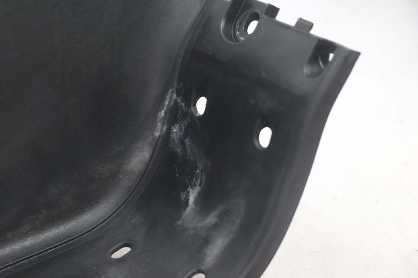 photo de TRITTBRETT VERKLEIDUNG HONDA FJS SILVER WING SILVERWING 400 (2005 - 2008) - Technische Nahaufnahme