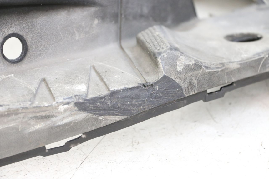 photo de TRITTBRETT VERKLEIDUNG MBK FLAME X 125 (2007 - 2016) - Weitere Ansicht des Artikels