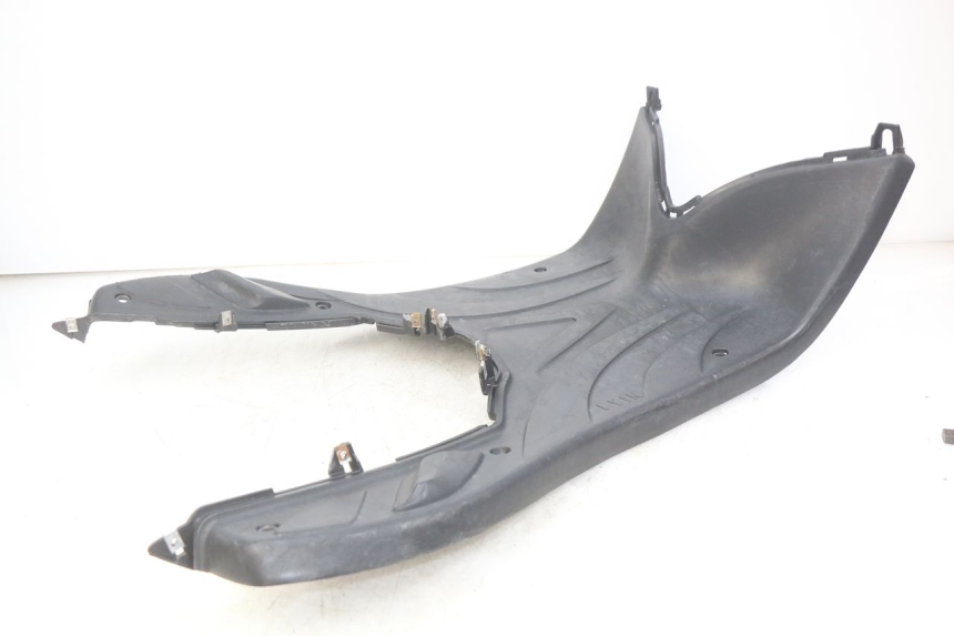 photo de TRITTBRETT VERKLEIDUNG PIAGGIO FLY 2T 50 (2004 - 2017) - Kennzeichnungen und Originalreferenzen