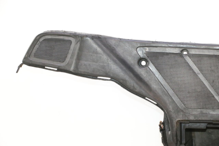 photo de TRITTBRETT VERKLEIDUNG KEEWAY FOCUS 50 (2006 - 2009) - Zoom auf Komponenten