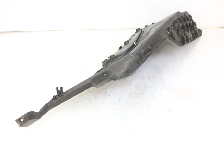 photo de TRITTBRETT VERKLEIDUNG LINKS QUADRO 4 4D 350 (2015 - 2018) - Technische Nahaufnahme