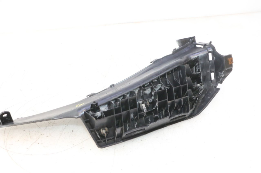 photo de LINKER FUßSTüTZE SUZUKI BURGMAN 125 (2007 - 2014) - Alternative Perspektive