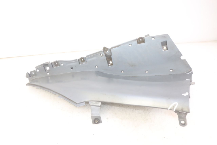 photo de LINKER FUßRASTEN BMW C1 125 (2000 - 2003) - Detailansicht des Bauteils