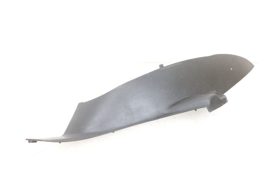 photo de TRITTBRETT VERKLEIDUNG LINKS PEUGEOT ELYSEO 125 (1999 - 2004) - Oberflächenzustand und Material