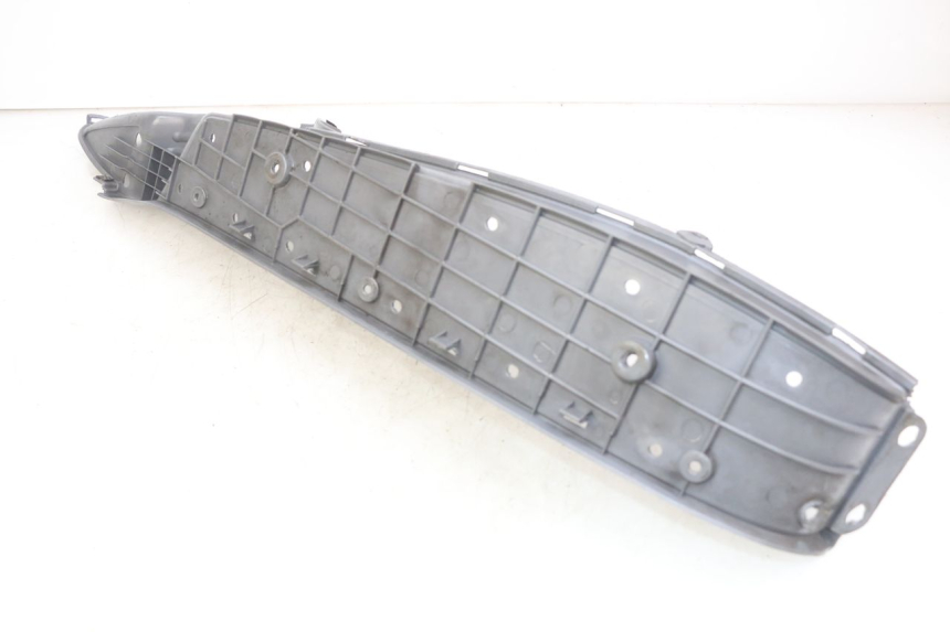 photo de LINKER FUßRASTEN HONDA FES PANTHEON 2T 125 (1998 - 2002) - Detailansicht des Bauteils