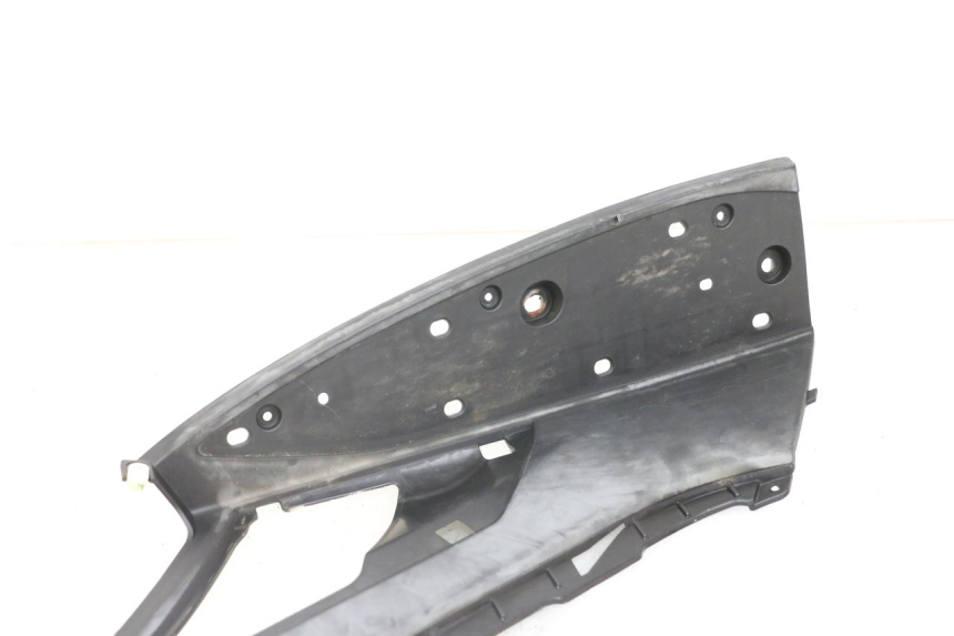 photo de TRITTBRETT VERKLEIDUNG LINKS PEUGEOT GEOPOLIS RS 125 (2007 - 2009) - Detailansicht des Bauteils