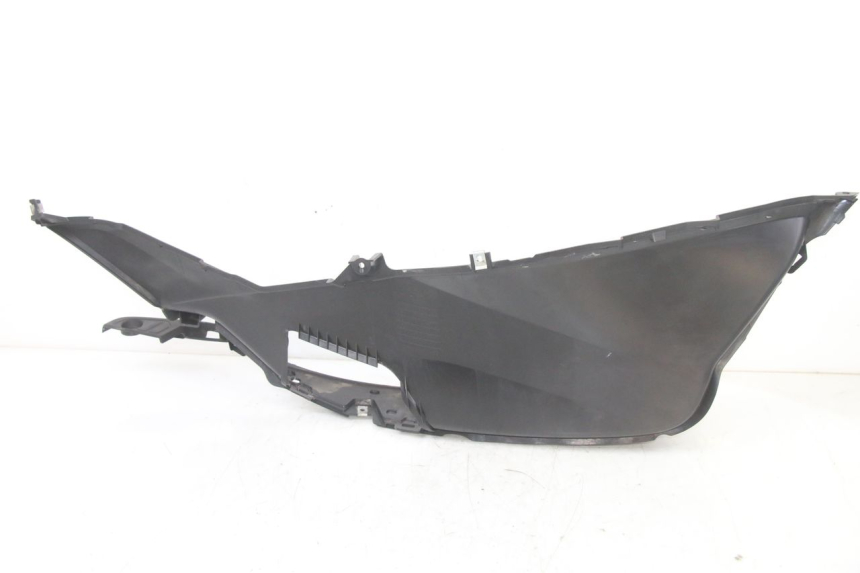 photo de TRITTBRETT VERKLEIDUNG LINKS HONDA PCX (JF57/JF64) 125 (2014 - 2018) - Technische Nahaufnahme