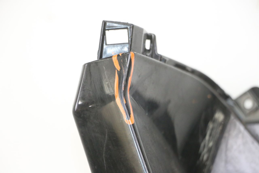 photo de TRITTBRETT VERKLEIDUNG LINKS PIAGGIO IE MP3 YOURBAN 300 (2011 - 2016) - Detailansicht des Bauteils