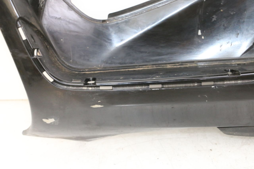 photo de TRITTBRETT VERKLEIDUNG LINKS PIAGGIO IE MP3 YOURBAN 300 (2011 - 2016) - Alternativer Blickwinkel