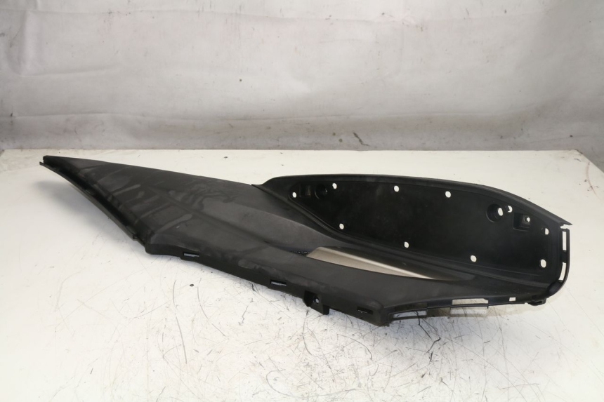 photo de TRITTBRETT VERKLEIDUNG LINKS KYMCO K-XCT 125 (2013 - 2017) - Alternative Perspektive