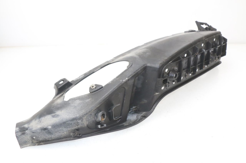 photo de TRITTBRETT VERKLEIDUNG LINKS PIAGGIO MP3 LT 400 (2007 - 2012) - Detailansicht des Bauteils