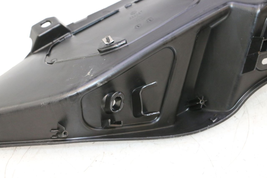 photo de LINKER FUßRASTEN PIAGGIO MP3 LT 300 (2010 - 2016) - Detailansicht des Bauteils