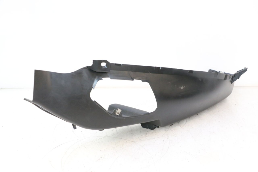 photo de TRITTBRETT VERKLEIDUNG LINKS PIAGGIO MP3 LT 400 (2007 - 2012) - Gesamtansicht des Produkts