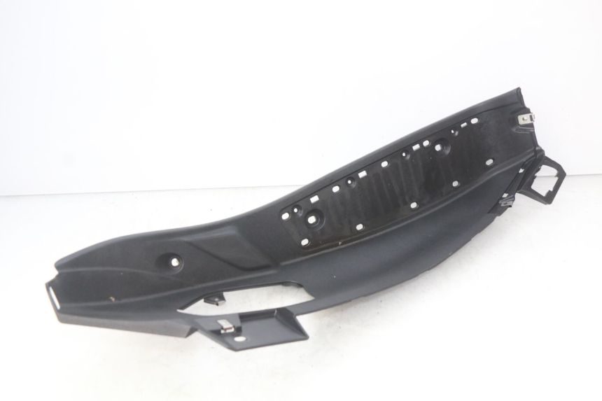 photo de LINKER FUßRASTEN PIAGGIO MP3 500 (2014 - 2017) - Technische Nahaufnahme