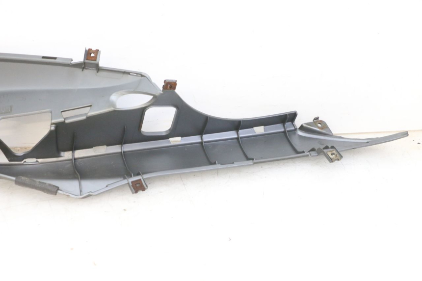 photo de TRITTBRETT VERKLEIDUNG LINKS MBK OVETTO 4T 50 (2008 - 2016) - Alternative Perspektive