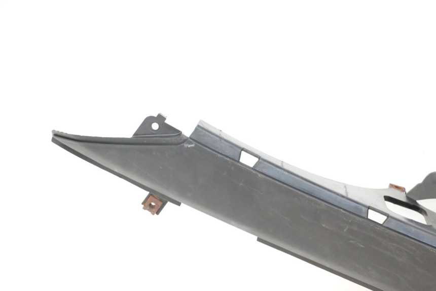 photo de TRITTBRETT VERKLEIDUNG LINKS MBK OVETTO ONE 2T 50 (2013 - 2017) - Charakteristische Merkmale