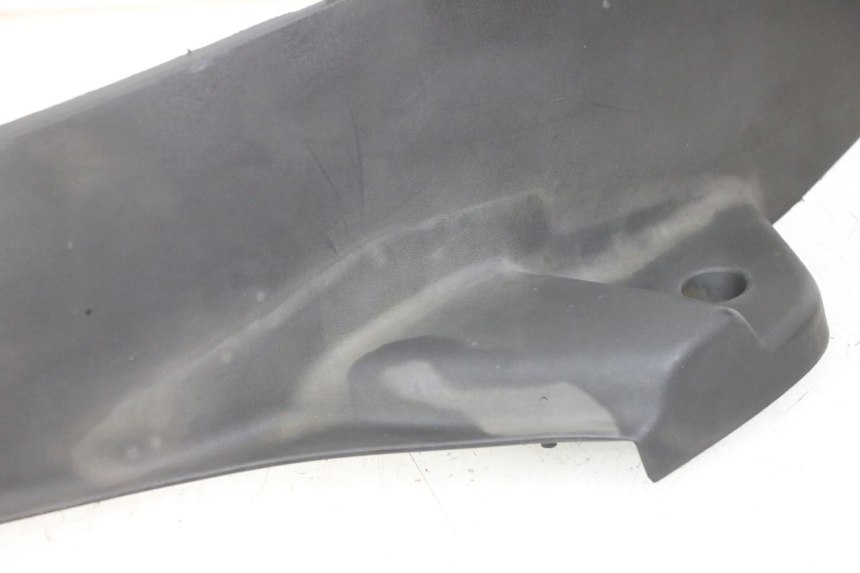 photo de TRITTBRETT VERKLEIDUNG LINKS PEUGEOT ELYSTAR 125 (2002 - 2007) - Technische Nahaufnahme