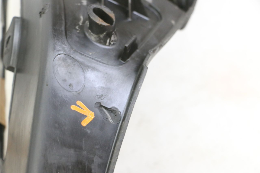 photo de LINKER FUßSTüTZE PIAGGIO X8 125 (2004 - 2007) - Alternative Perspektive