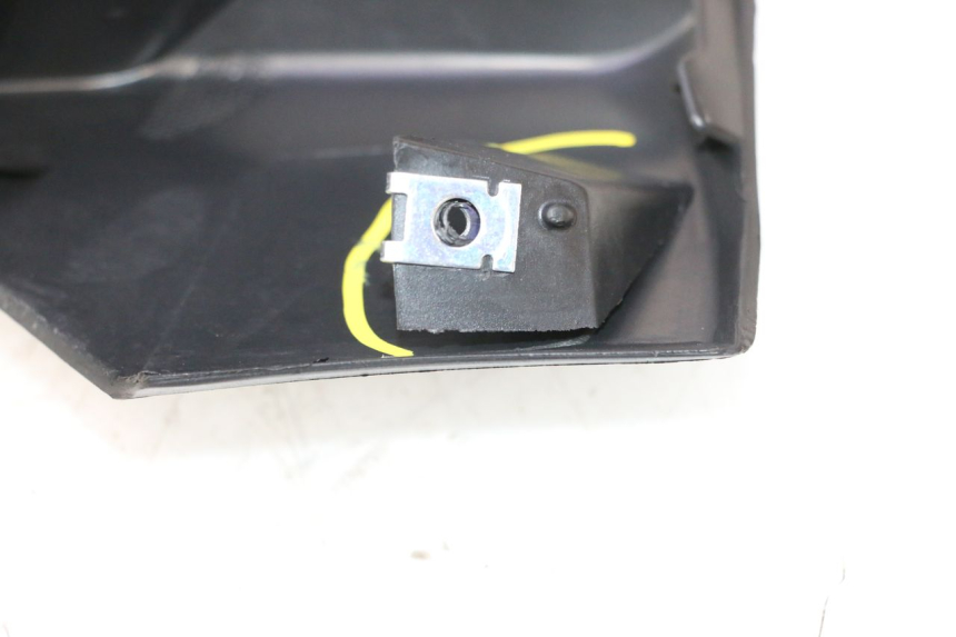 photo de TRITTBRETT VERKLEIDUNG LINKS JM MOTORS R-MAX TECH 50 (2024 - 2026) - Technische Nahaufnahme