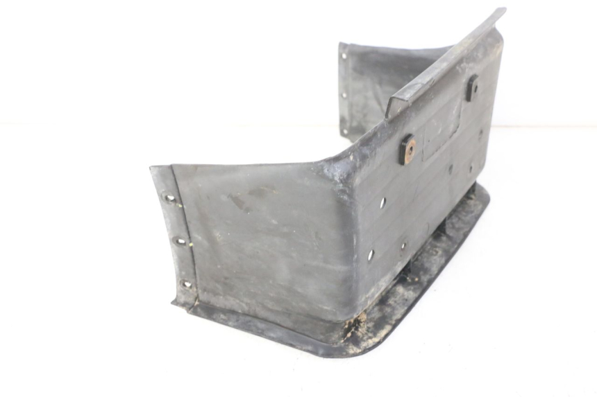 photo de TRITTBRETT VERKLEIDUNG LINKS HYTRACK S 150 (2003 - 2011) - Zoom auf Gebrauchszustand