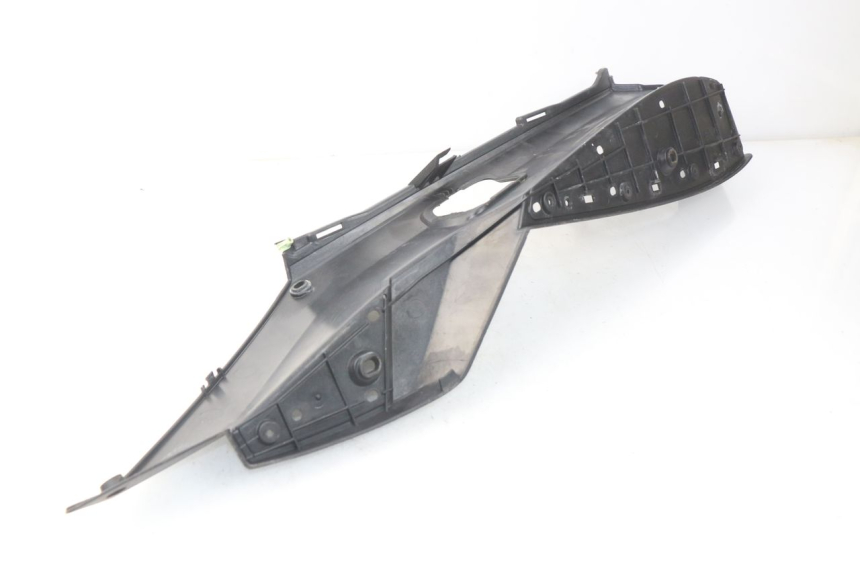 photo de LINKER FUßRASTEN PEUGEOT SATELIS 125 (2006 - 2009) - Detailansicht des Bauteils