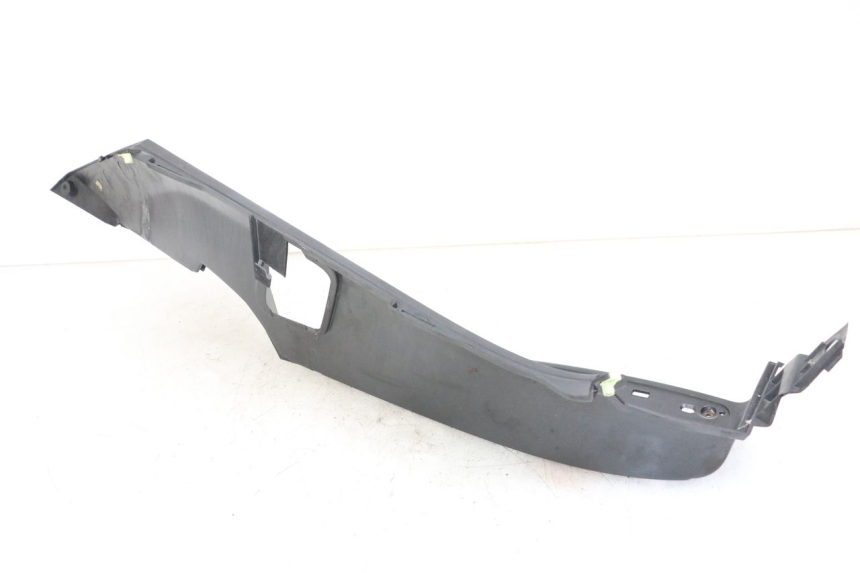 photo de LINKER FUßRASTEN PEUGEOT SATELIS 125 (2006 - 2009) - Technische Nahaufnahme