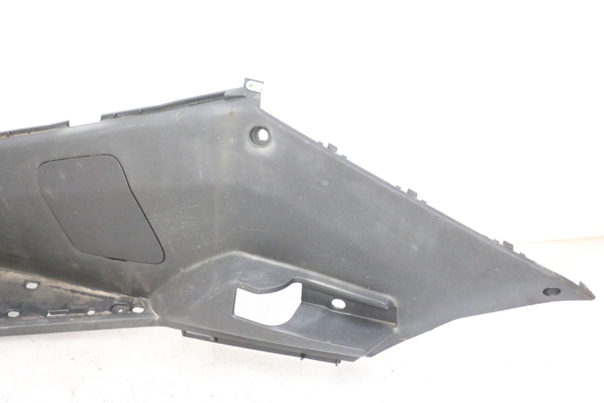 photo de TRITTBRETT VERKLEIDUNG LINKS PEUGEOT SATELIS 125 (2013 - 2018) - Weitere Ansicht des Artikels