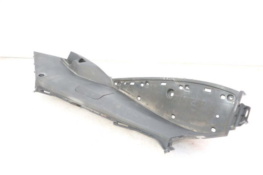 photo de TRITTBRETT VERKLEIDUNG LINKS PEUGEOT SATELIS 125 (2013 - 2018) - Geprüftes Gebrauchtteil