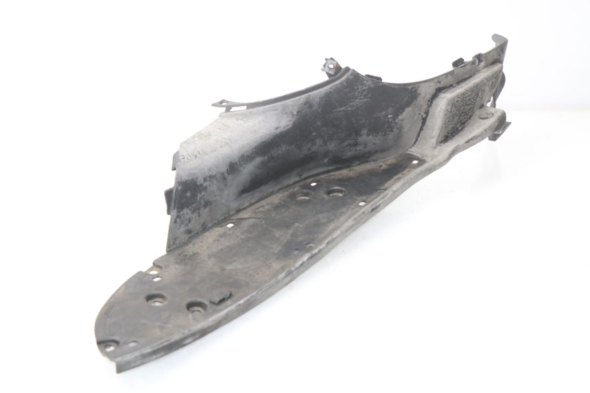 photo de TRITTBRETT VERKLEIDUNG LINKS APRILIA SCARABEO GT 125 (1999 - 2007) - Technische Nahaufnahme