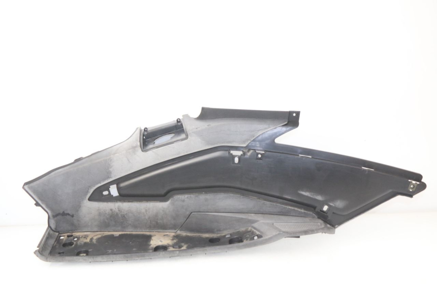 photo de TRITTBRETT VERKLEIDUNG LINKS RAZZO STEED 125 (2012 - 2018) - Hauptansicht