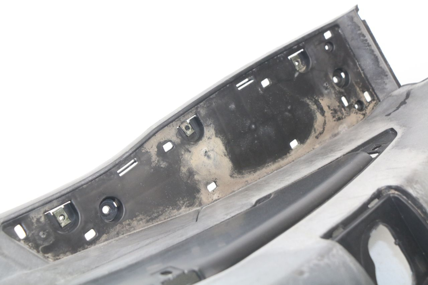 photo de TRITTBRETT VERKLEIDUNG LINKS RAZZO STEED 125 (2012 - 2018) - Gesamtansicht des Produkts