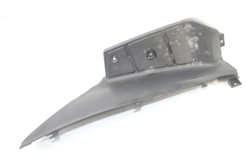 photo de TRITTBRETT VERKLEIDUNG LINKS SUZUKI BURGMAN 125 (2015 - 2017) - Technische Nahaufnahme