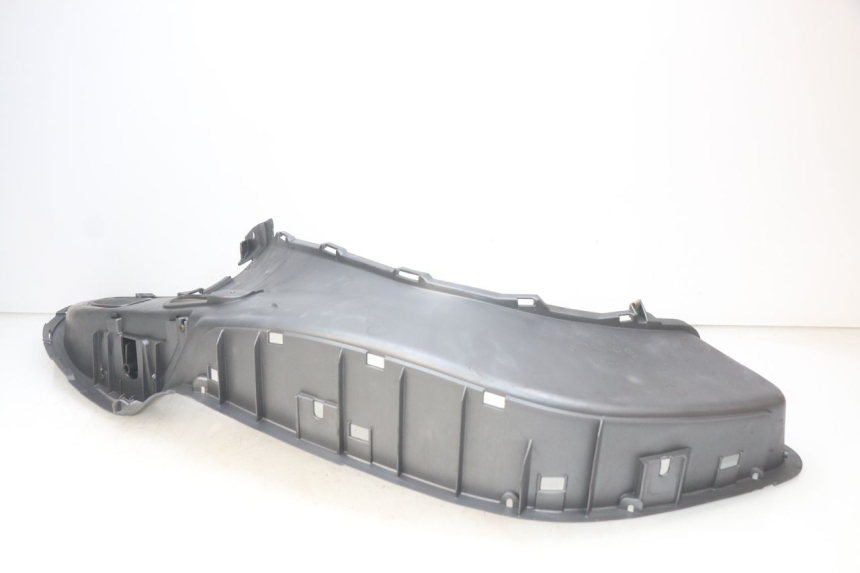 photo de LINKER FUßRASTEN PIAGGIO X9 EVOLUTION 250 (2003 - 2007) - Zoom auf Gebrauchszustand