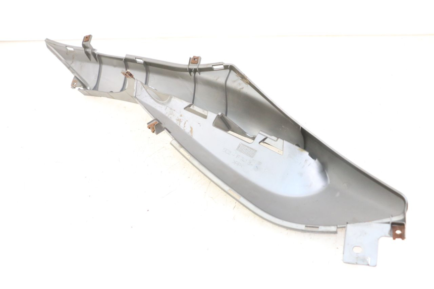 photo de TRITTBRETT VERKLEIDUNG LINKS YAMAHA NEOS NEO'S 4T 50 (2008 - 2016) - Technische Nahaufnahme