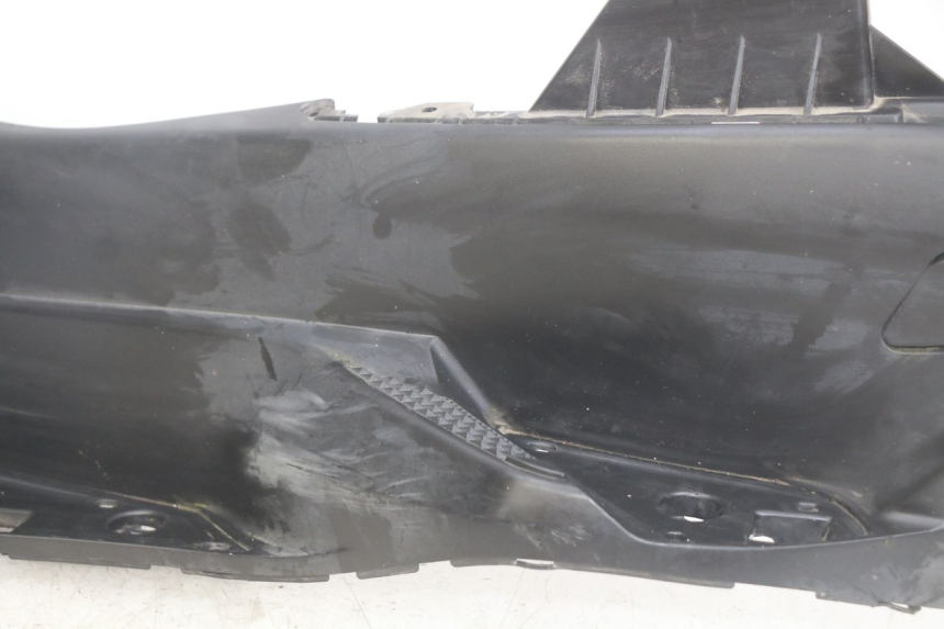 photo de LINKER FUßRASTEN YAMAHA YP MAJESTY 400 (2004 - 2008) - Oberflächenzustand und Material