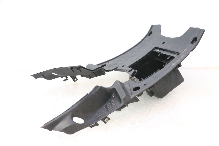 photo de TRITTBRETT VERKLEIDUNG EUROCKA GTR 50 (2007 - 2017) - Detailansicht des Bauteils
