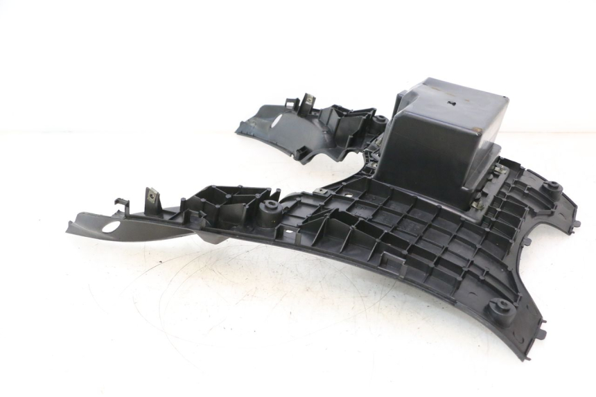 photo de TRITTBRETT VERKLEIDUNG EUROCKA GTR 50 (2007 - 2017) - Weitere Ansicht des Artikels