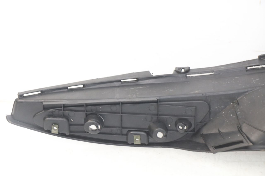 photo de TRITTBRETT VERKLEIDUNG JONWAY GTX 2T 50 (2014 - 2020) - Weitere Ansicht des Artikels