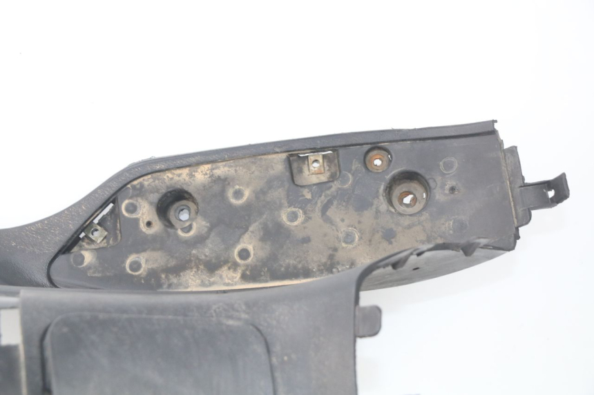 photo de TRITTBRETT VERKLEIDUNG JONWAY GTX 2T 50 (2014 - 2020) - Profilansicht des Ersatzteils